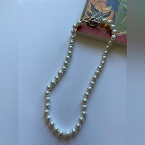Mexx Pearl Necklace, NWOT, Pearlcore